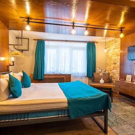 Cube 4* イスタンブール