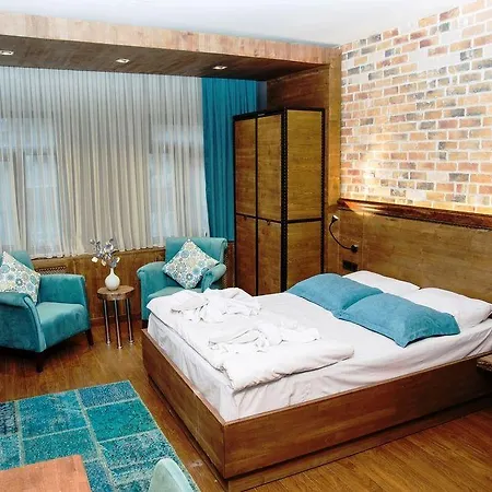 Cube Aparthotel Istanboel