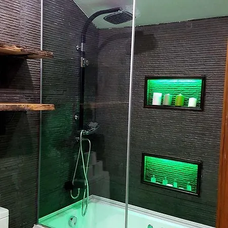 Cube Aparthotel
